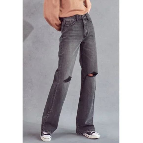 KanCan Dark Gray 90's Flared Legs Destroyed Relaxed High Rise Jeans Size 3/25 - Picture 1 of 8